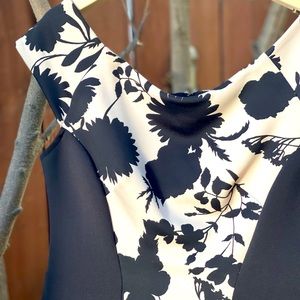 RINASCIMENTO floral black/cream dress